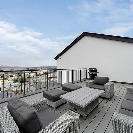 Bayview Luxury 3 Bedroom Apartment First Floor داونيغس المظهر الخارجي الصورة